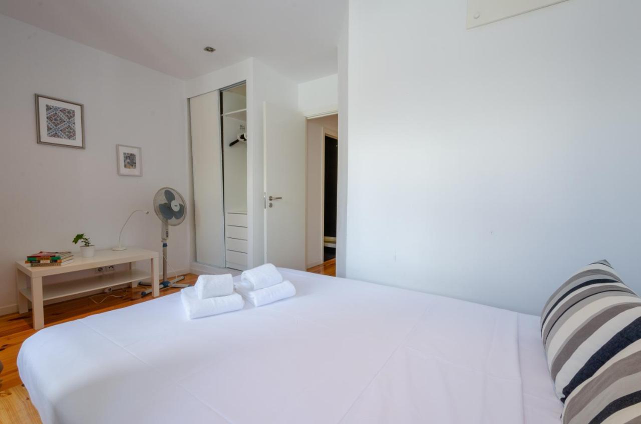 Central Lisbon Flat Near Avenida Bagian luar foto
